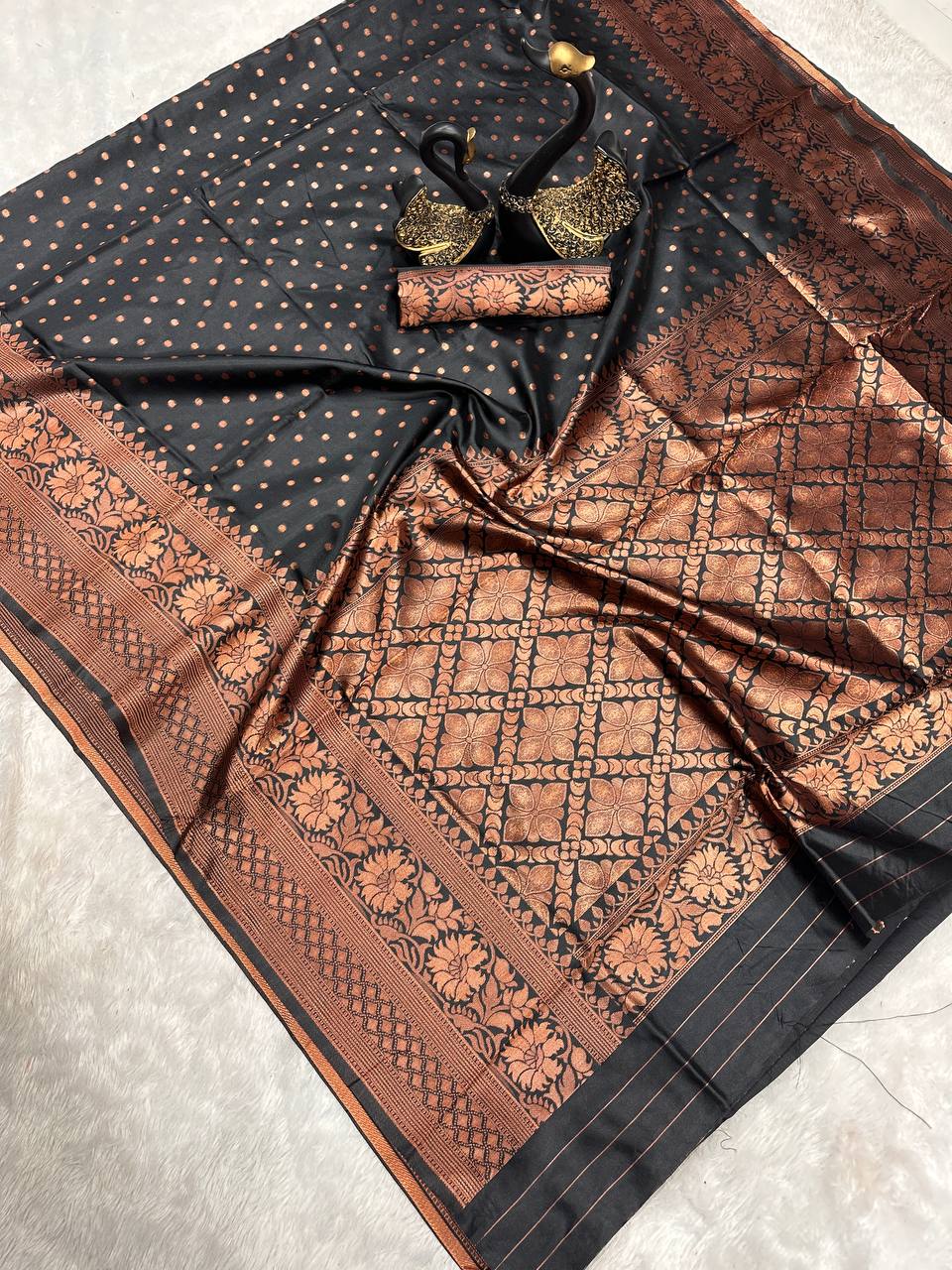 Black Color Soft Banarasi Silk Saree With jacquard Weaving