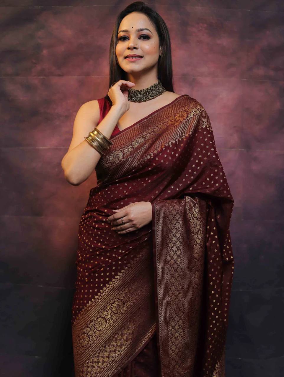 Black Color Soft Banarasi Silk Saree With jacquard Weaving