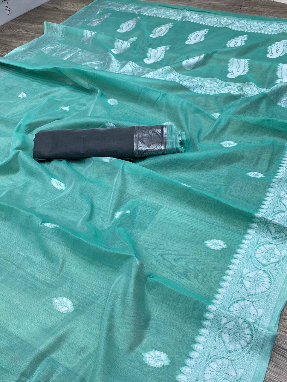 Firogi Color Linen Soft Cotton Fabric Saree